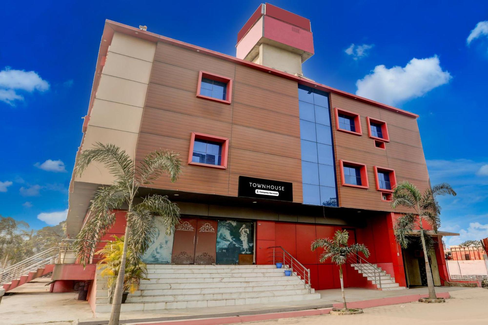 Hotel Super Townhouse Gida Near Rto Office Gorakhpur Zewnętrze zdjęcie
