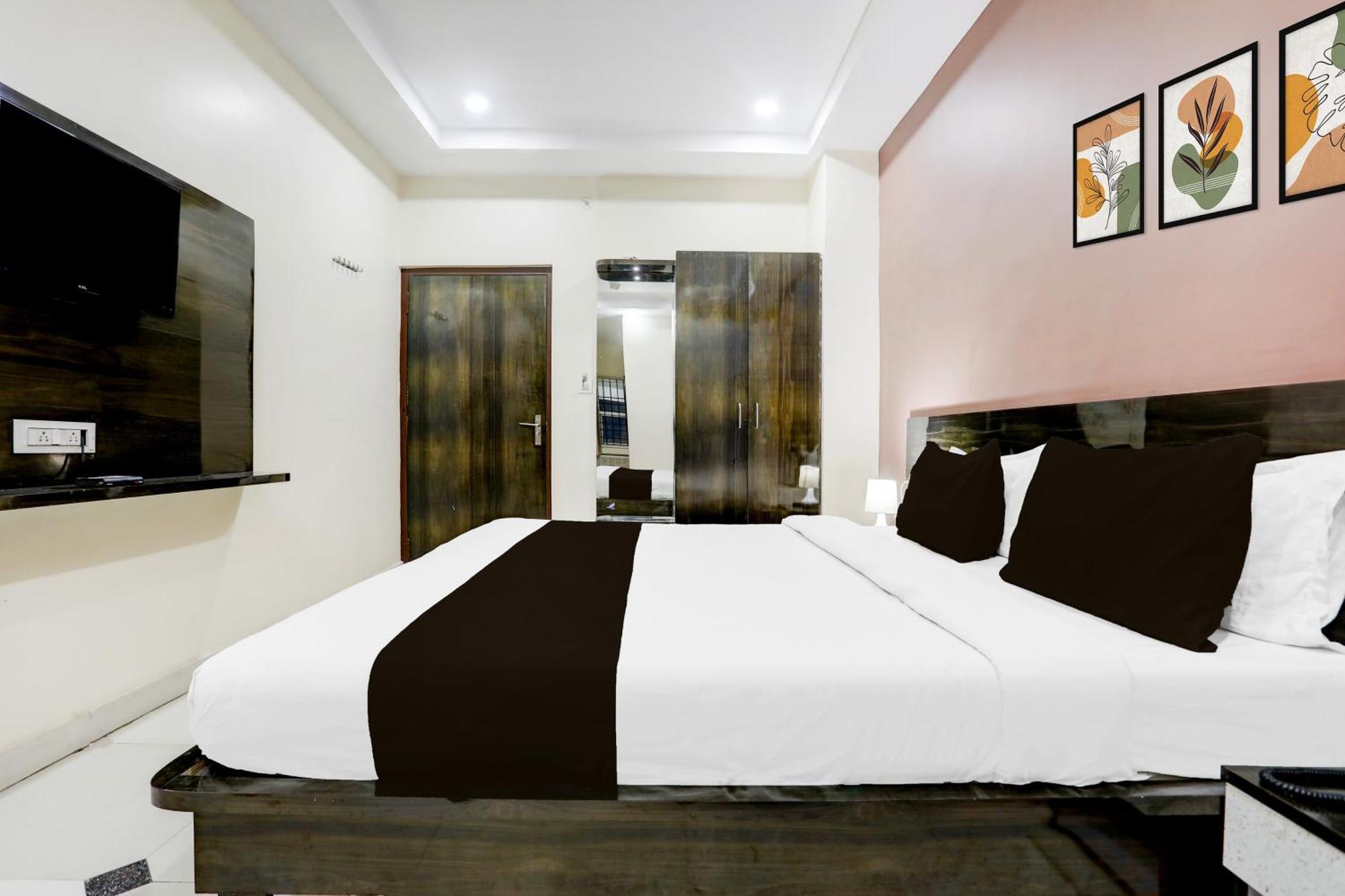 Hotel Super Townhouse Gida Near Rto Office Gorakhpur Zewnętrze zdjęcie